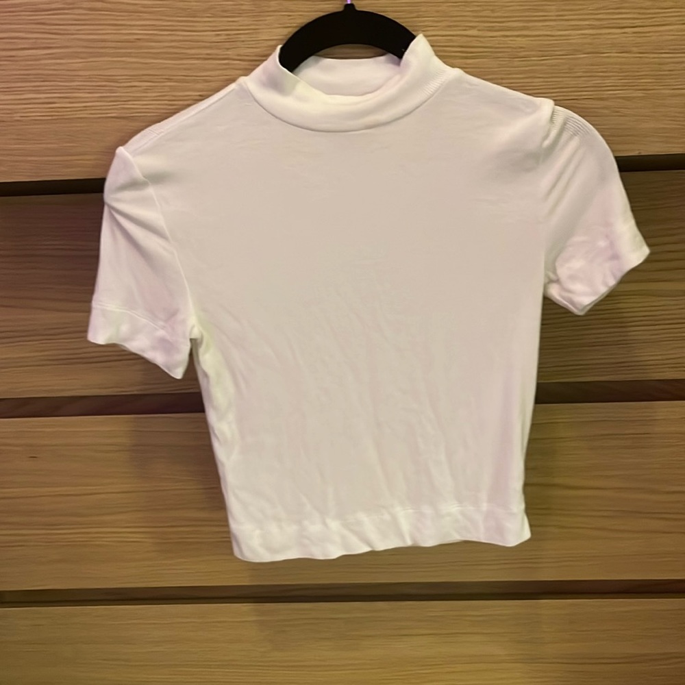 White Babaton tee. XS.